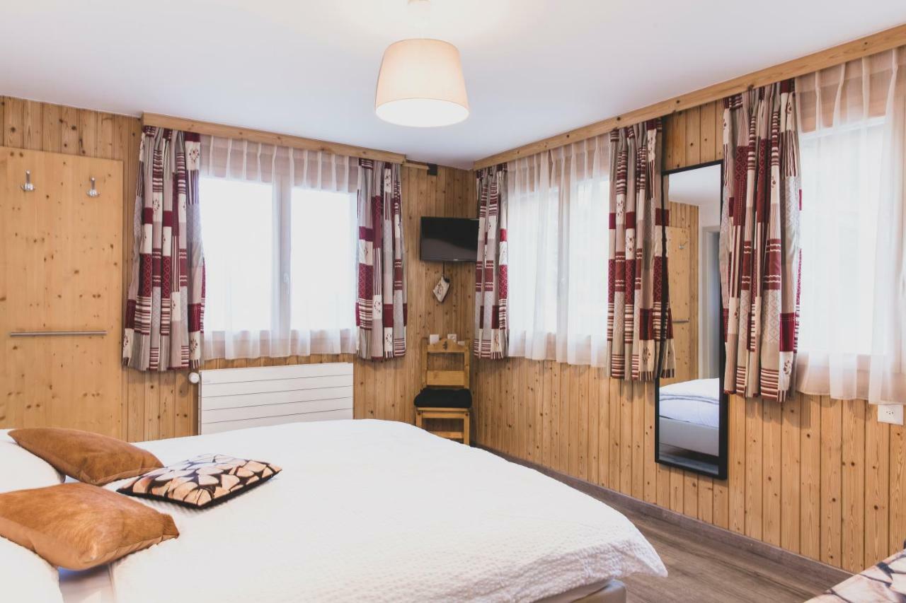Hotel Pointe De 2*